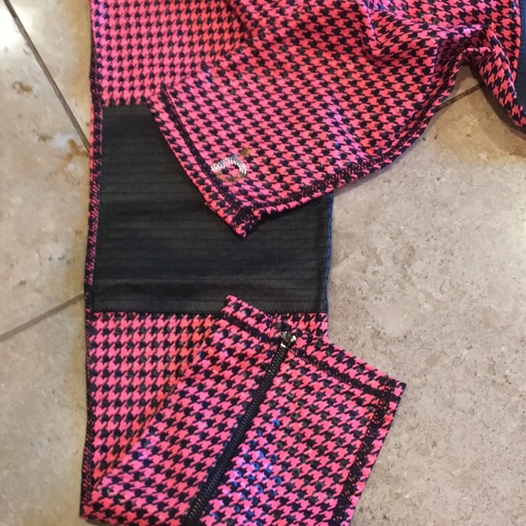 BodyRock Sport bundle of two full length leggings - Picture 5 of 8